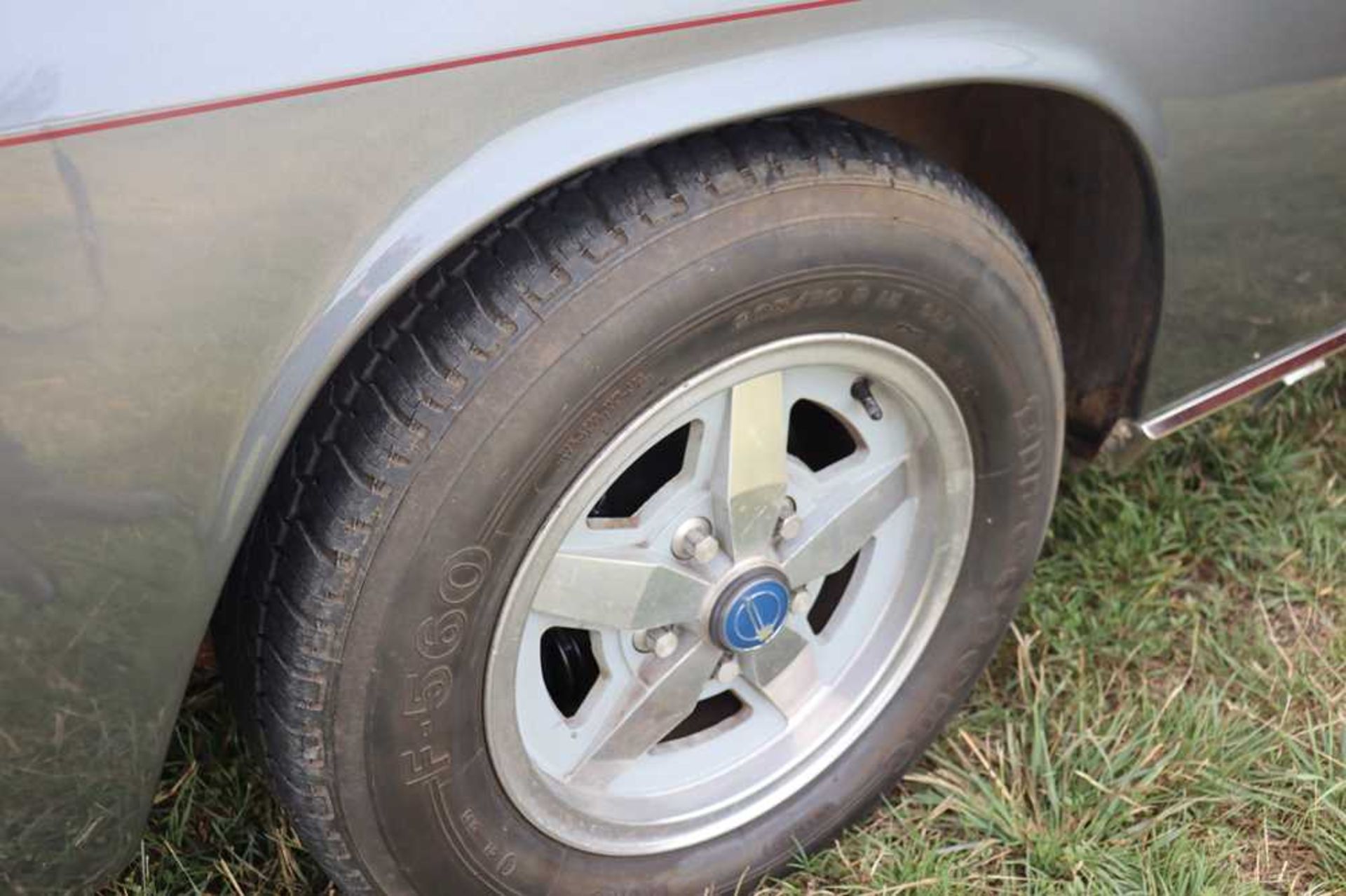 1972 Jensen Interceptor III - Image 34 of 38