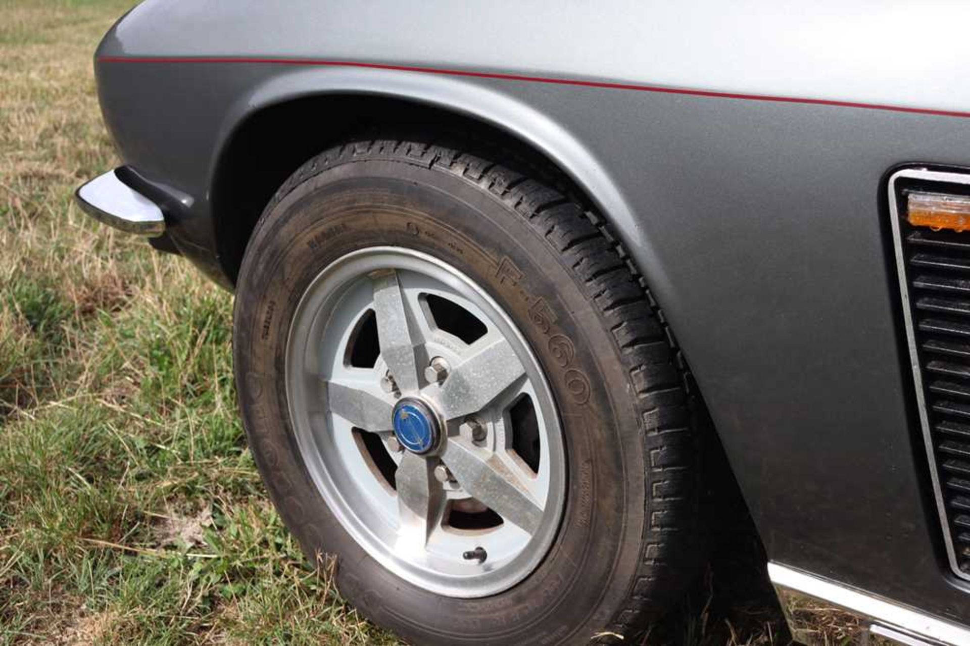 1972 Jensen Interceptor III - Image 33 of 38