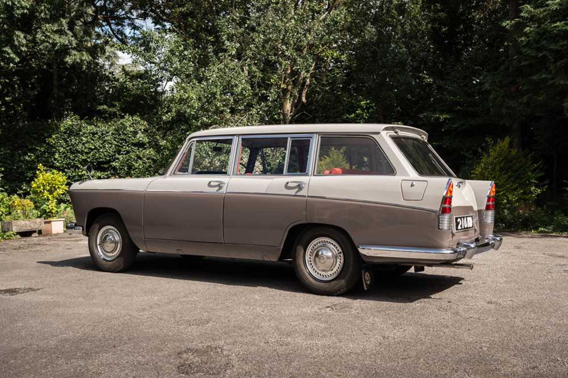 1964 Morris Oxford Series VI Farina Traveller Just 7,000 miles from new - Image 12 of 98