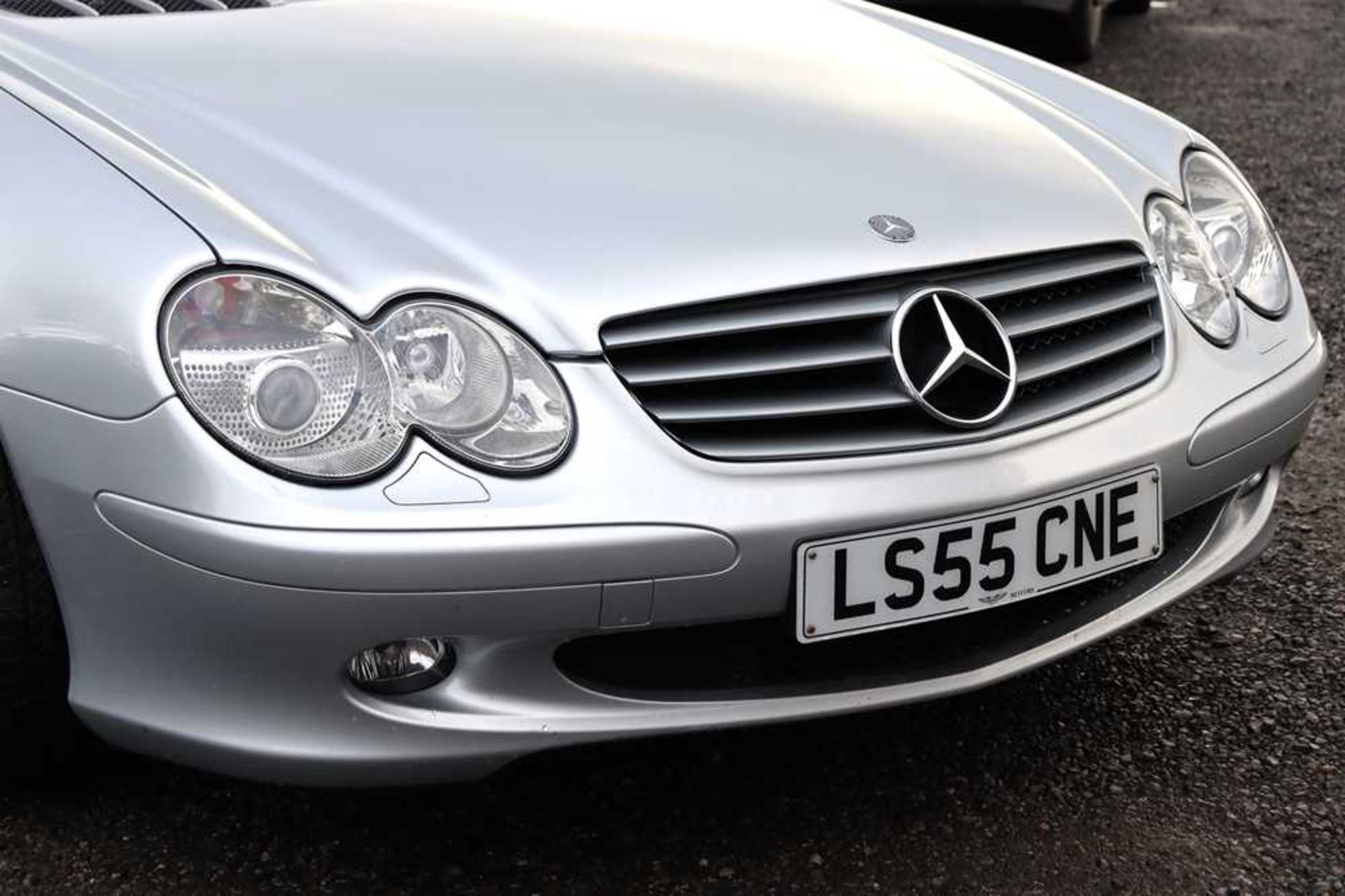2005 Mercedes-Benz SL 350 Just 34,800 miles from new - Image 21 of 75