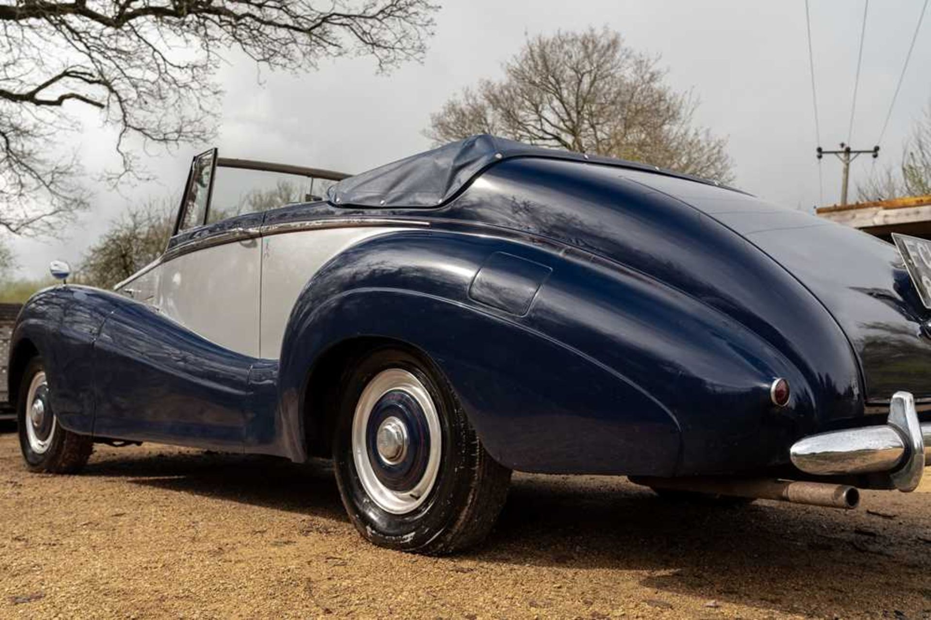 1954 Bentley R-Type Park Ward Drophead Coupe 1 of just 9 R-Type chassis clothed to Design 552 - Image 18 of 86