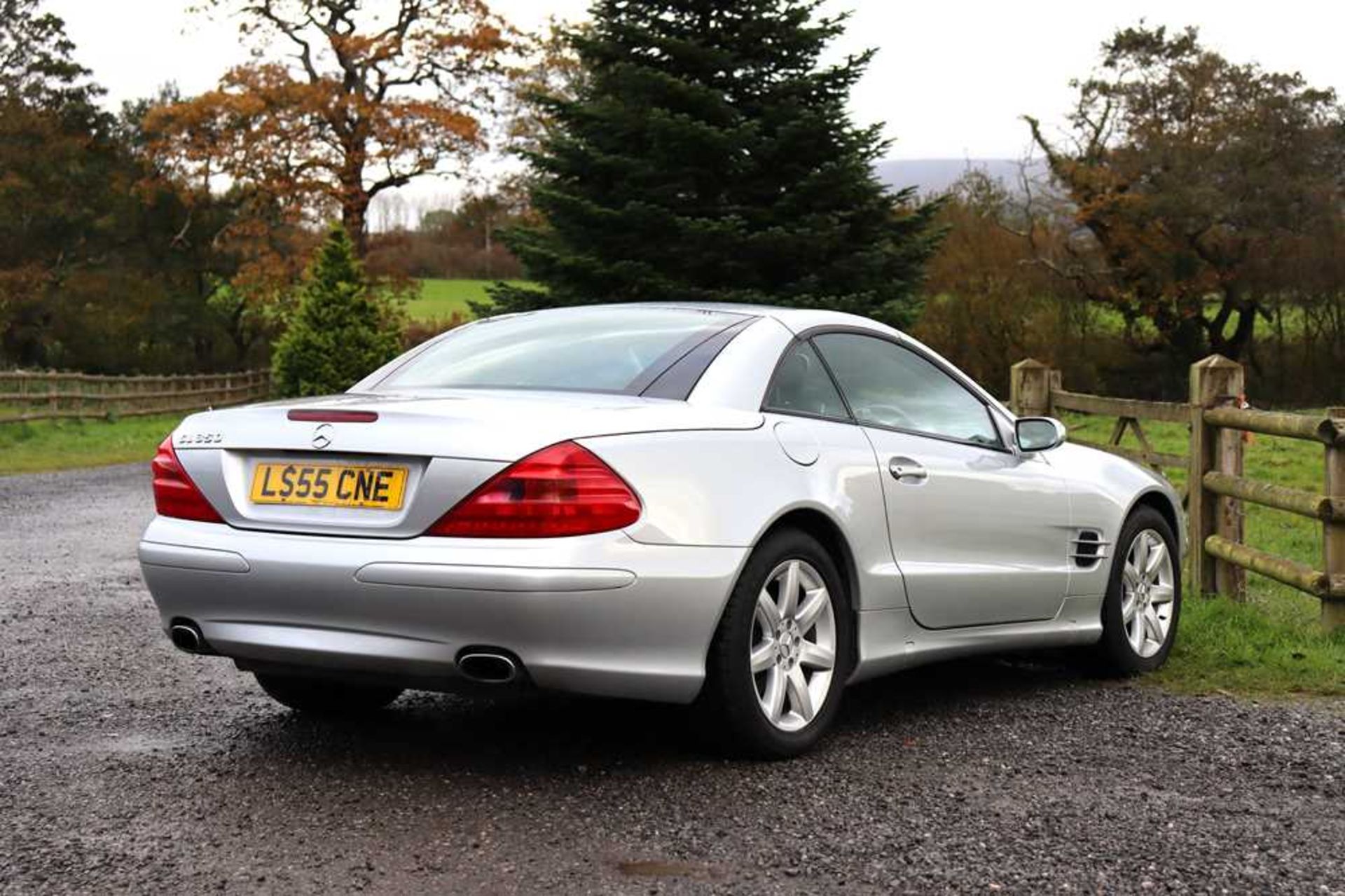 2005 Mercedes-Benz SL 350 Just 34,800 miles from new - Image 13 of 75