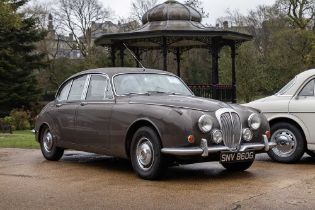 1969 Daimler V8-250 Desirable manual example with overdrive