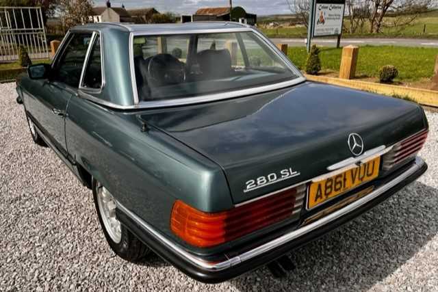 1984 Mercedes-Benz 280SL Single family ownership from new - Image 26 of 50