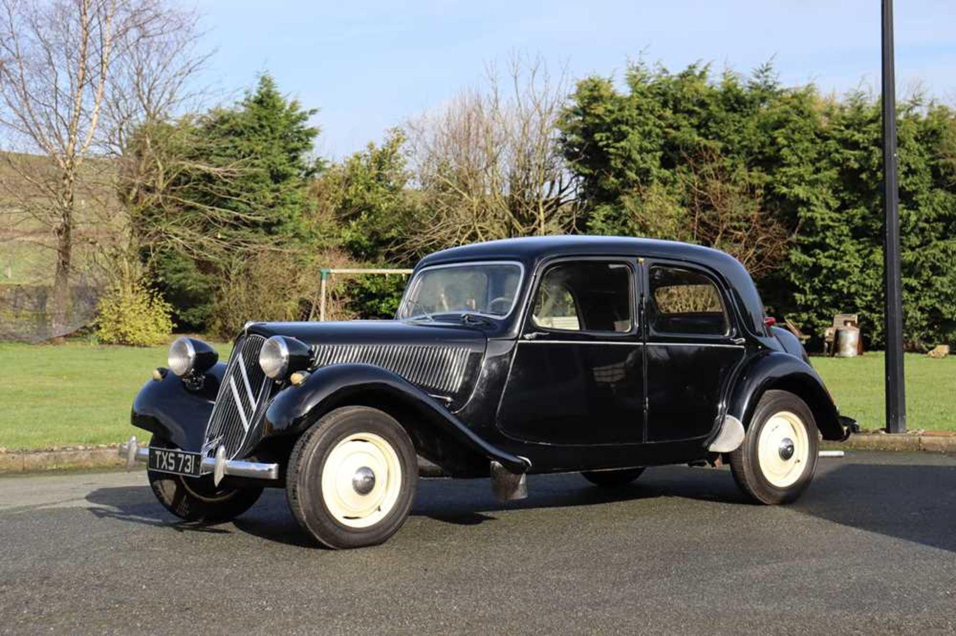 1952 Citroën 11BL Traction Avant In current ownership for over 40 years - Image 3 of 60
