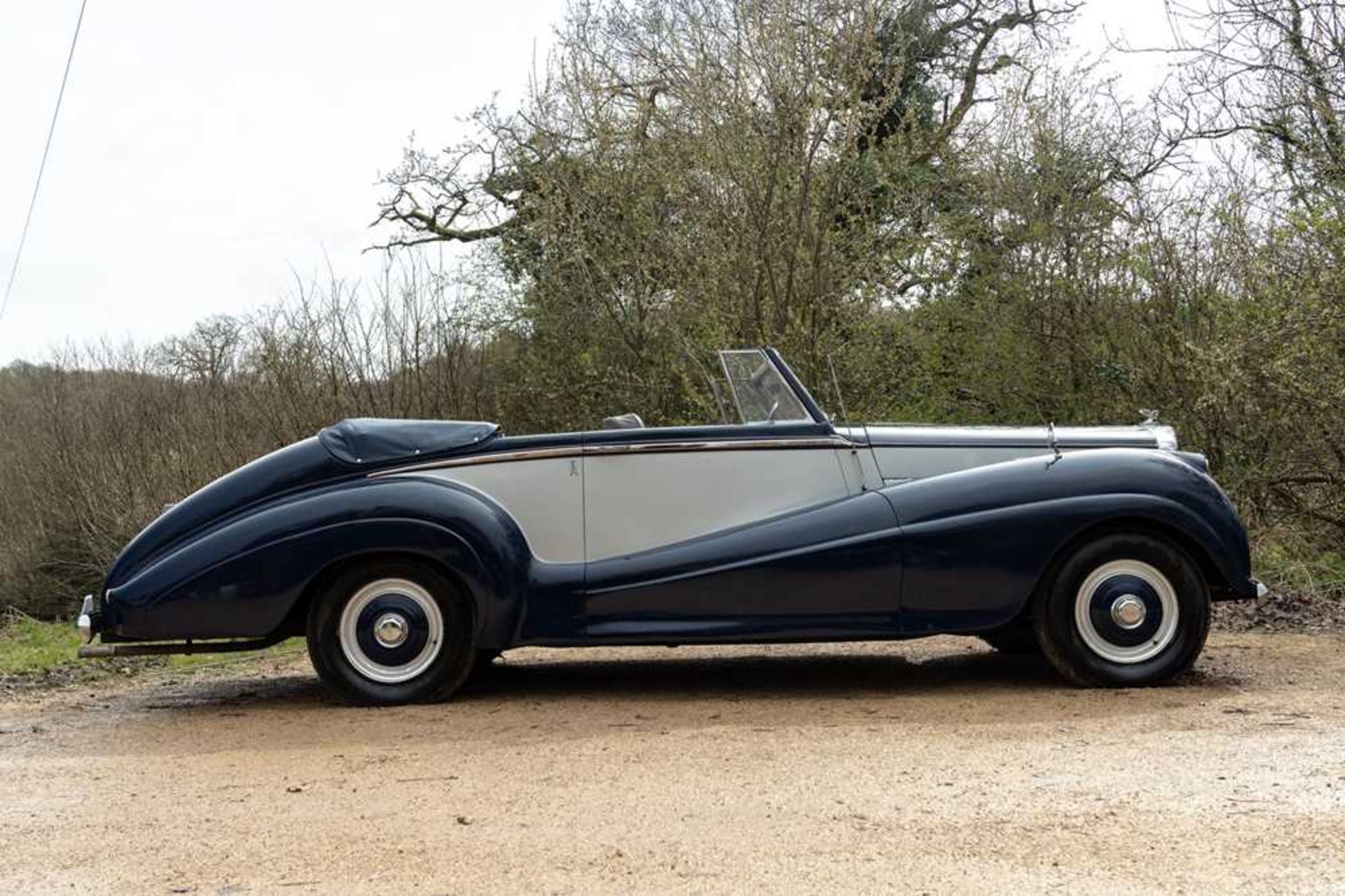 1954 Bentley R-Type Park Ward Drophead Coupe 1 of just 9 R-Type chassis clothed to Design 552 - Image 4 of 86