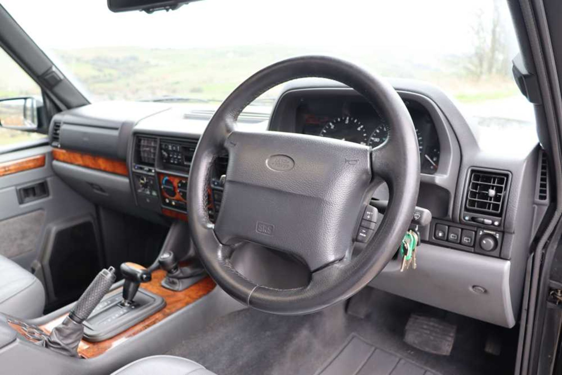 1995 Range Rover Classic Vogue LSE 4.2 Litre Last of the line, 'Soft Dash' model - Image 49 of 80