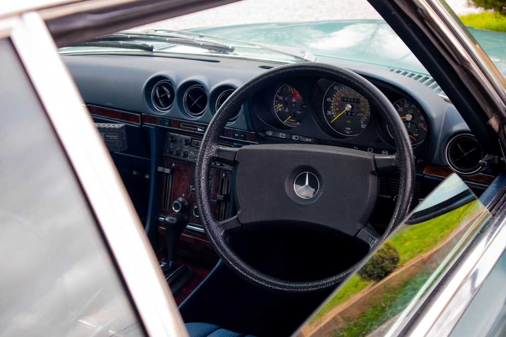 1984 Mercedes-Benz 280SL Single family ownership from new - Image 40 of 50