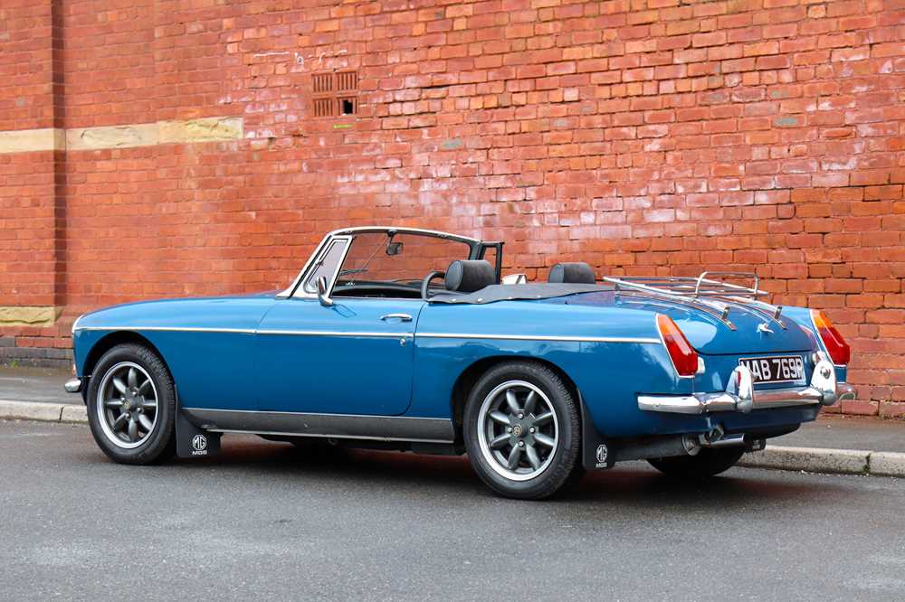 1975 MG B Roadster - Image 8 of 60