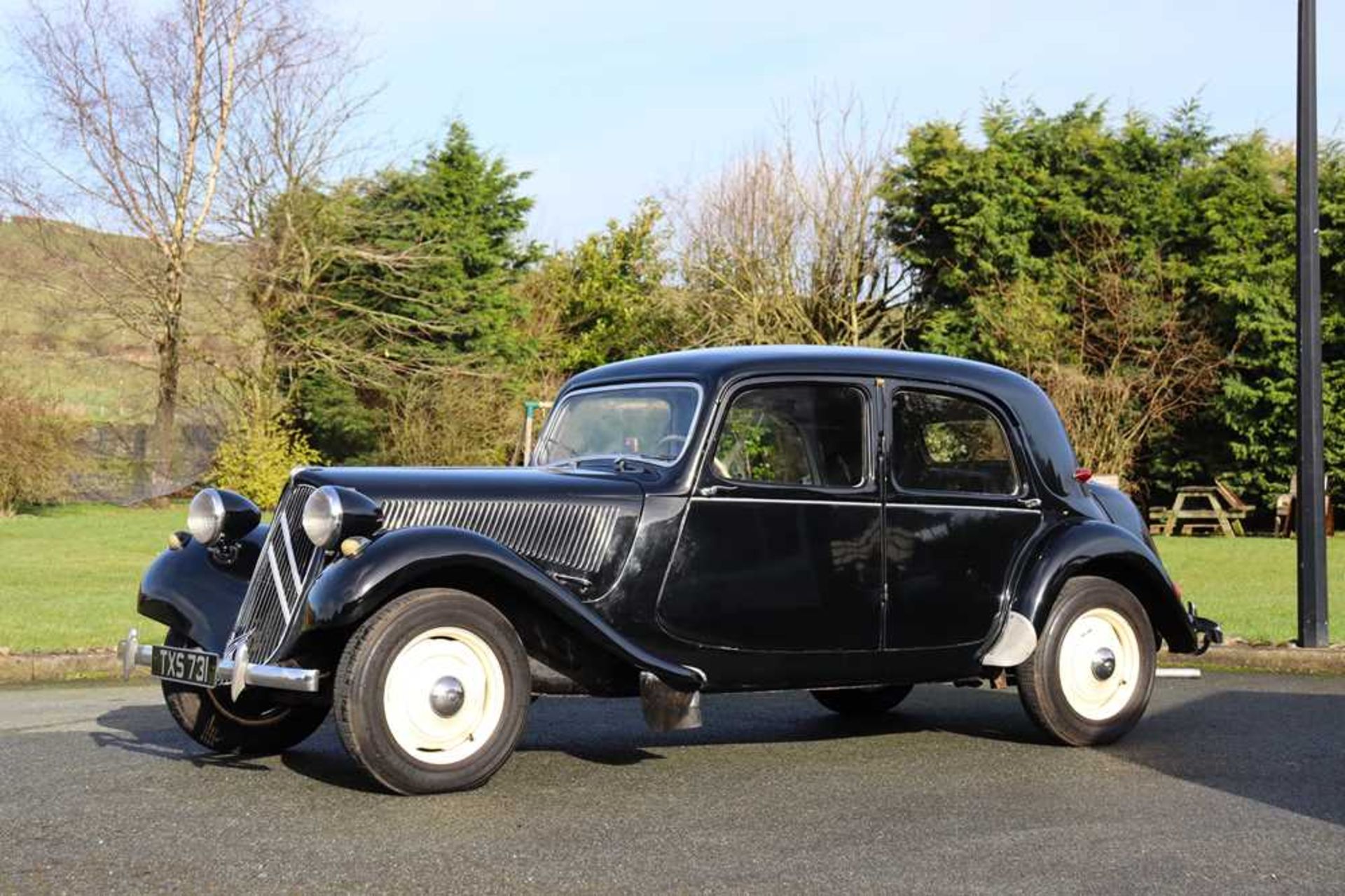 1952 Citroën 11BL Traction Avant In current ownership for over 40 years - Image 2 of 60