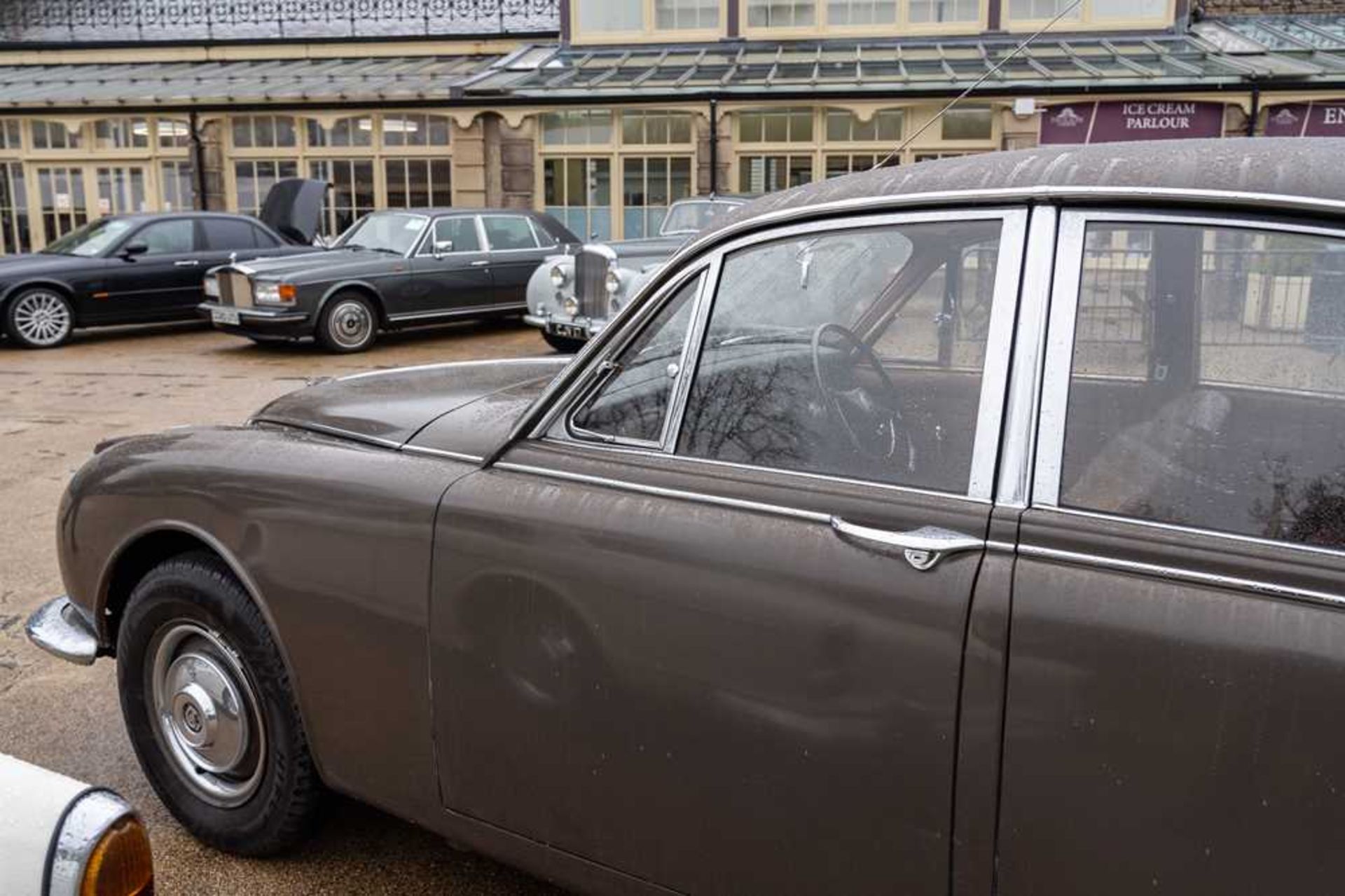 1969 Daimler V8-250 Desirable manual example with overdrive - Image 12 of 101