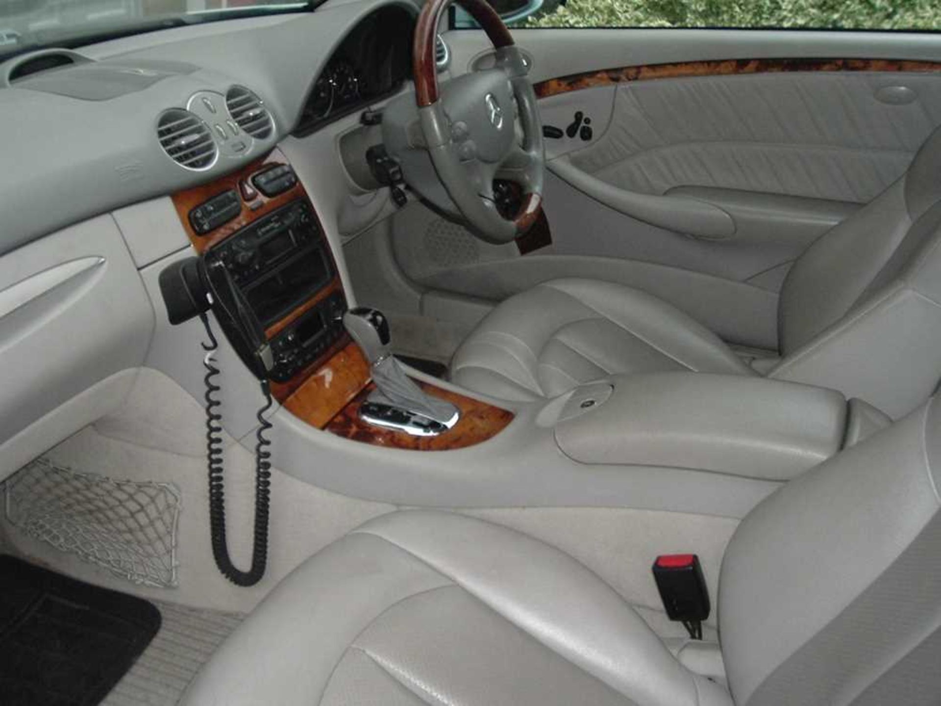2002 Mercedes-Benz CLK 500 Elegance - Image 15 of 26