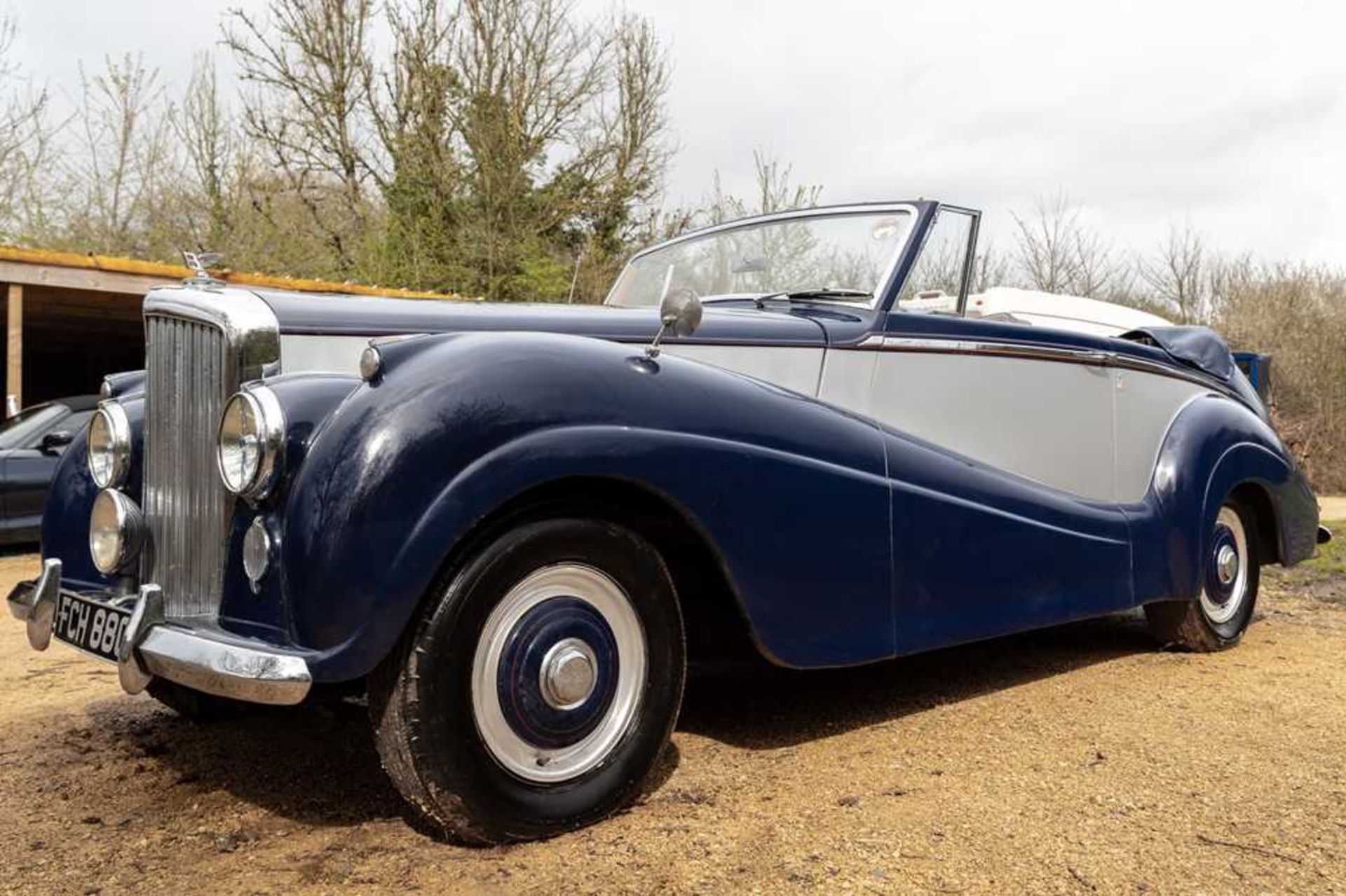 1954 Bentley R-Type Park Ward Drophead Coupe 1 of just 9 R-Type chassis clothed to Design 552 - Image 19 of 86
