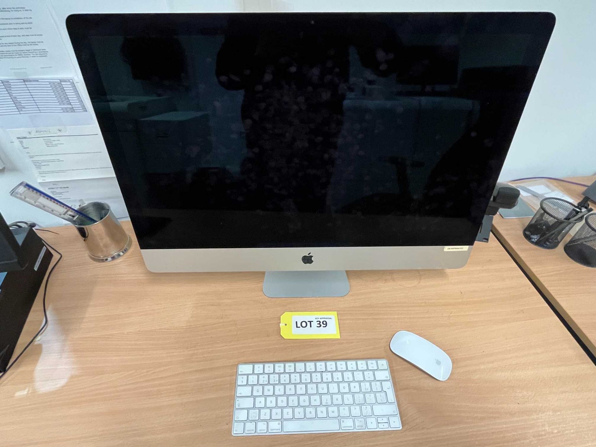 Apple iMac Retina 5K 27" 3GHz 6-core i5 integral workstation; 16GB RAM, 4GB hard drive; Serial No: