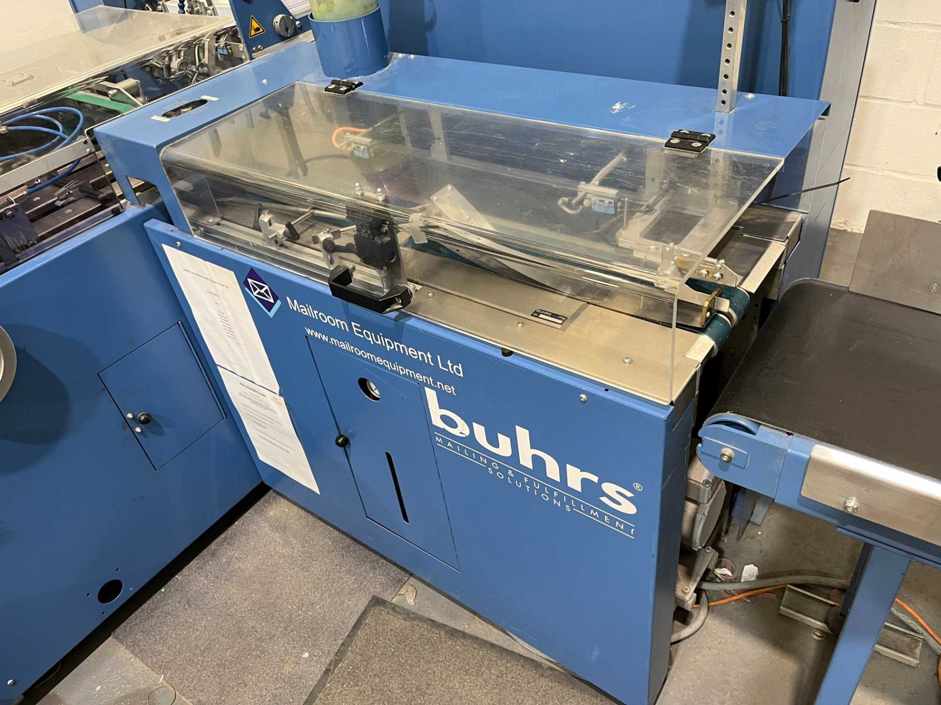 Buhrs BB300 C4 six-station envelope mailing line with side feeder; Serial No: 200327 (2005) - Image 5 of 14