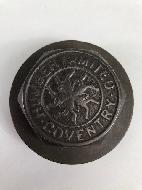 Vintage Car Motor Vehicle threaded hub cap relating to Humber Limited Coventry motors, approximately