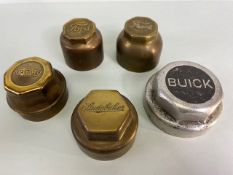 Vintage Vehicle car threaded hub caps of American interest to include, Chevrolet, Studebaker,