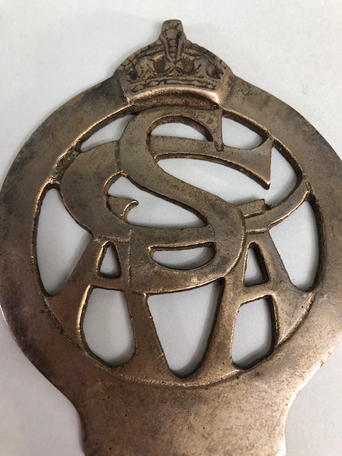Vintage car club bar badges, pre war French LEM approximately 9cm across and a SCAA with kings crown - Image 8 of 9