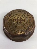 Vintage Car Motor Vehicle threaded brass hub cap relating to Societe Lorraine Anc Etabts De Dietrich