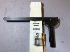 Woodworking adjustable saw guide