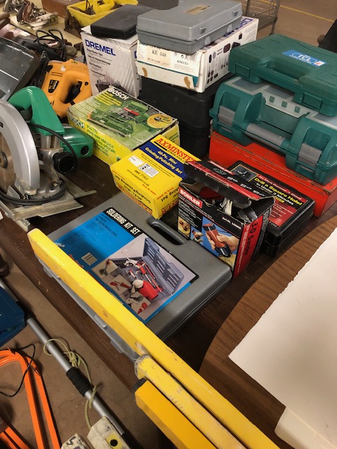 Large collection of various DIY tools to include Drills, Saws, a Grinder, soldering kit etc - Image 10 of 10