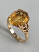 9ct Gold ring set with a large faceted yellow Citrine gemstone (approx 12 x 10mm) size 'N'