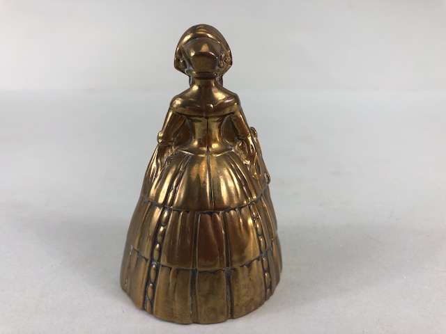 Brass bells, 3 vintage bells in the form of ladies, 2 in crinoline dresses the other in welsh - Image 7 of 8