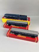 Hornby Railway interest, 00 gage LMS 4-6-2 Coronation class 6220 R2206 Engine and tender in box
