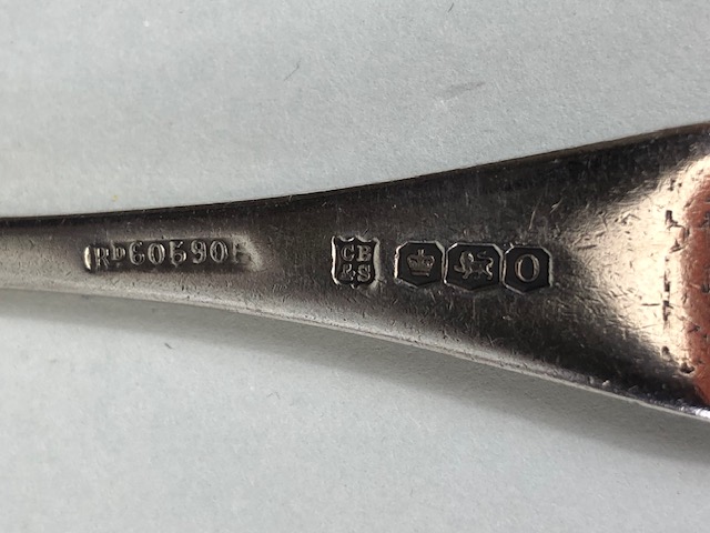 Antique Silver, 2 English hallmarked napkin rings, 2 hallmarked tea spoons, hallmarked openwork - Image 15 of 16