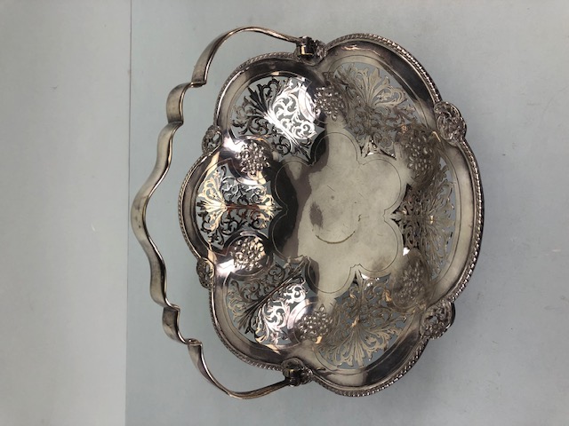 Silver Plated Mappin and Webb Bon Bon, or sweetmeat dish of basket design, cut out foliage design on - Image 9 of 10