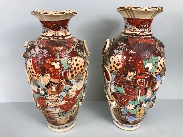 Japanese ceramics,pair of late Meiji Imari vases decorated with Samurai and courtiers unsigned - Image 2 of 7