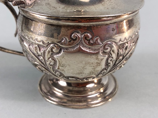 Antique English Hallmarked Silver Birmingham 1896, covered salt pot, repose scroll design hinged lid - Image 2 of 14