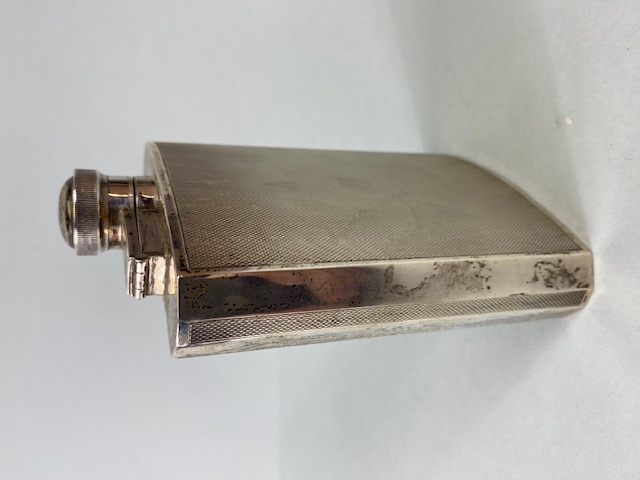 Silver hallmarked Hip flask with engine turned decoration and twist down lid hallmarked for - Image 2 of 12