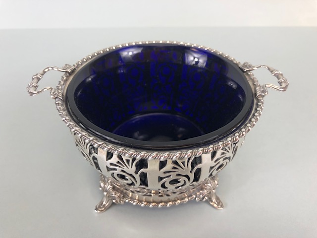 Silver hallmarked open work or pierced design basket with twin handles on four splayed feet - Image 2 of 11