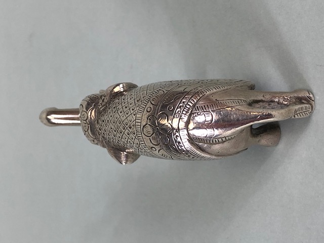 Pair of White metal possibly Indian Silver Elephants each approx 4cm tall and total weight 245g - Image 3 of 6