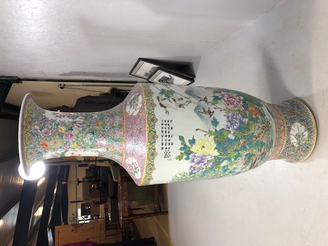 Oriental Ceramics ,large and impressive Chinese Famille Rose Vase, unmarked and unglazed base, the - Image 3 of 8