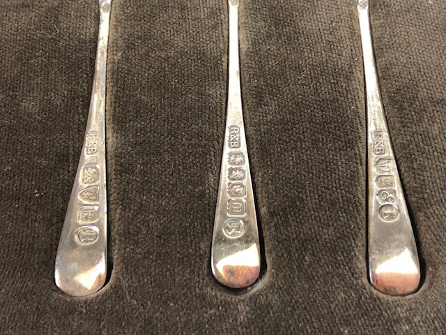 Boxed set of Jubilee Hallmarked Silver spoons (6) for Edinburgh 1935 by maker Romney "R&B" with - Image 10 of 19