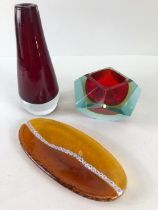 Art Glass, Late 20th century glass ware to include Amber glass pin dish inlaid with millefiori