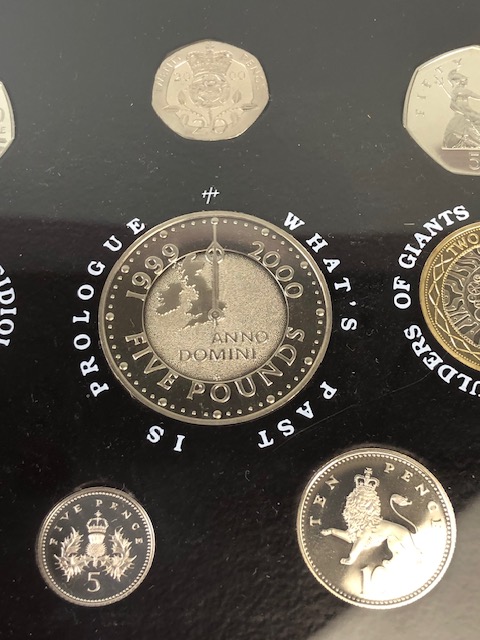 Proof coins, year 2000 sealed set of British proof coins in their box. What's past is Prologue - Image 5 of 10