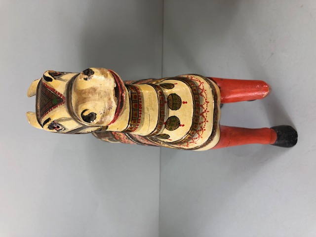 Decorative interest, pair of 20th century carved and hand painted wooden Indian horse statues both - Image 3 of 7