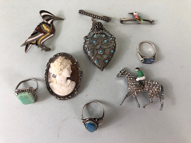 Costume jewellery, a collection of vintage items to include 3 white metal stone set rings , a