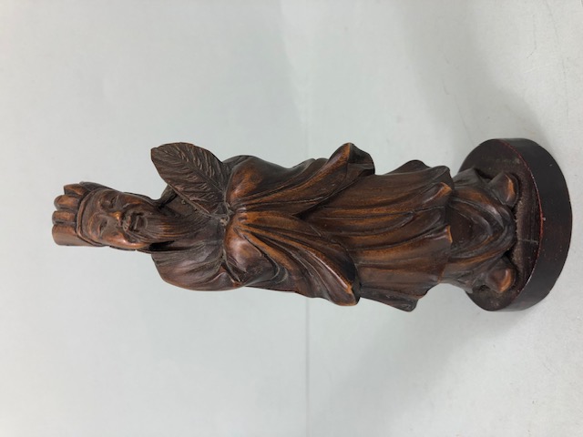 Oriental wooden carvings, to include Two Immortals a seated old man and a pair of children decorated - Image 14 of 21