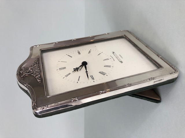 Quartz Clock with cream dial Marked for Harrods of London and mounted in a silver hallmarked frame - Image 2 of 5