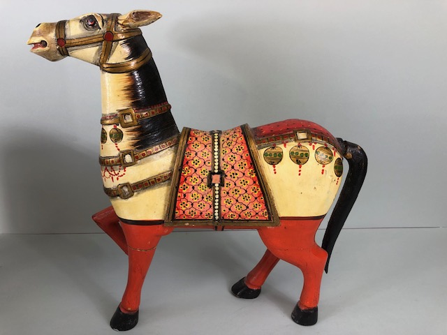 Decorative interest, pair of 20th century carved and hand painted wooden Indian horse statues both - Image 5 of 7