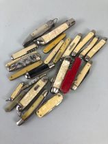 Pocket knives, collection of vintage pen and pocket knives mostly Sheffield makers some multi