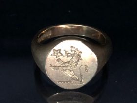 9ct Gold Signet ring engraved with a Griffin and a star size approx 'P' & 8.2g