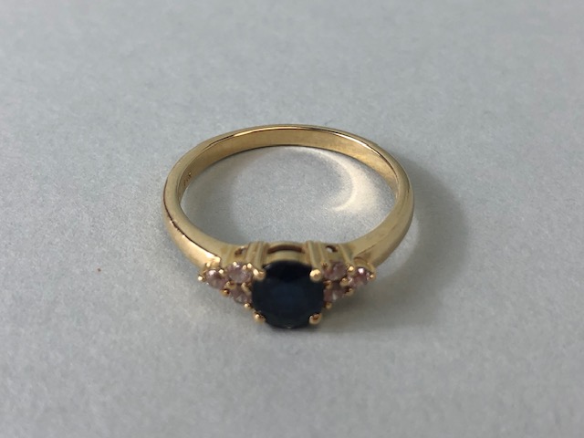 14ct yellow gold ring size 'L' with certificate set with a Blue Sapphire - Image 2 of 5