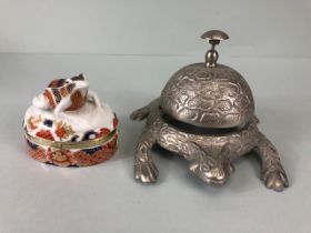 Frog Collectables, Cast white metal table bell in the shape of a frog approx 16cm and a porcelain