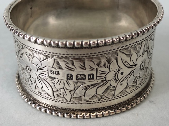 Silver hallmarked lined compact and two hallmarked silver napkin rings (total weight approx60g) - Image 3 of 8
