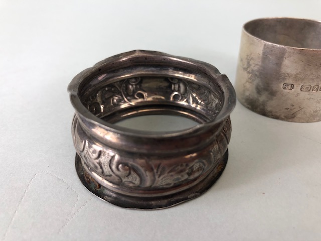 Hallmarked silver items to include four napkin rings (total weight approx 182g) - Image 3 of 8